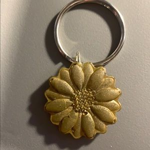 Metallic flower key ring